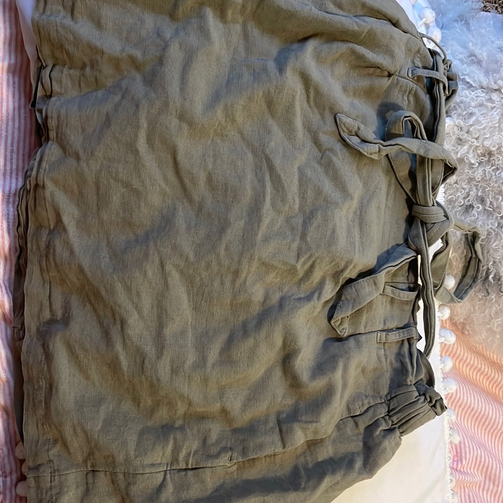 American eagle green skirt